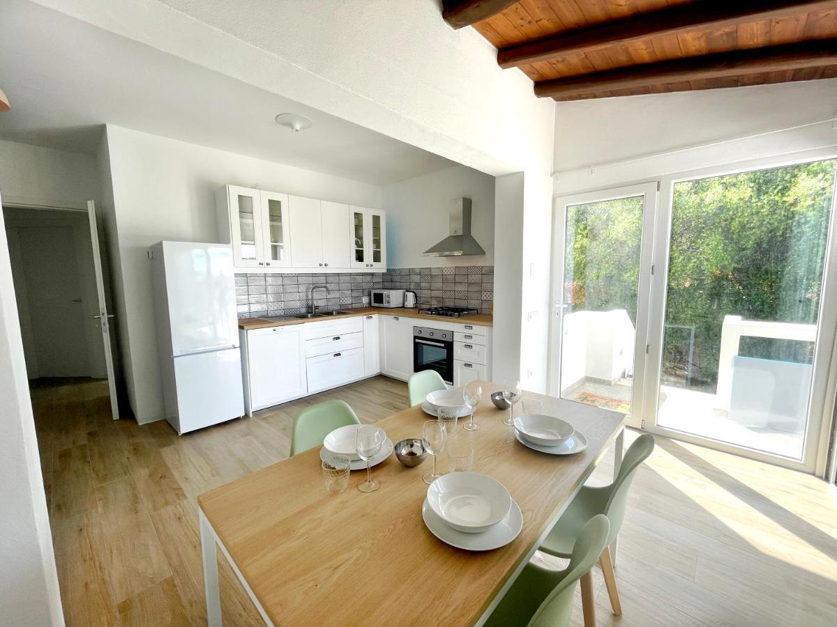 バリ・サルドNaked House Sardiniaアパートメント エクステリア 写真